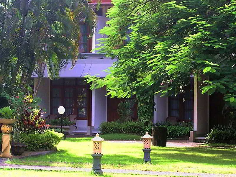 Dhyana Pura Beach Resort Seminyak  Hotel Seminyak (Bali)
