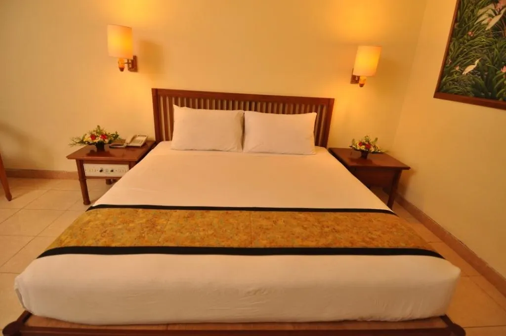 Dhyana Pura Beach Resort Seminyak  Seminyak (Bali)